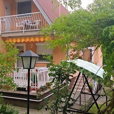 Dora Apartmanhaz Zalakaros Luaran gambar