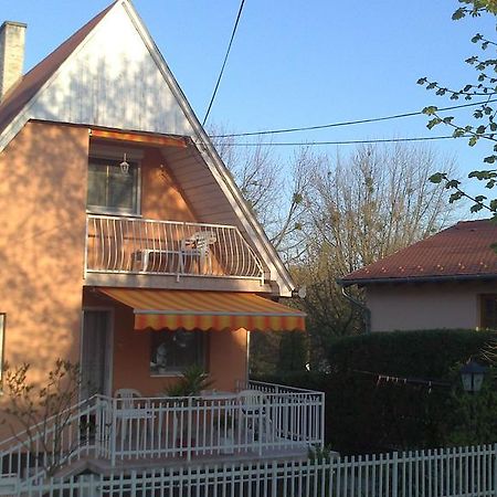 Dora Apartmanhaz Zalakaros Luaran gambar