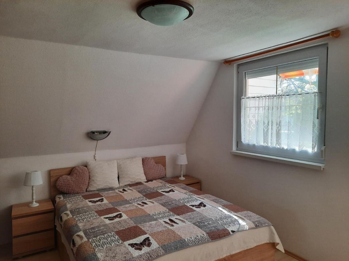 Dora Apartmanhaz Zalakaros Luaran gambar