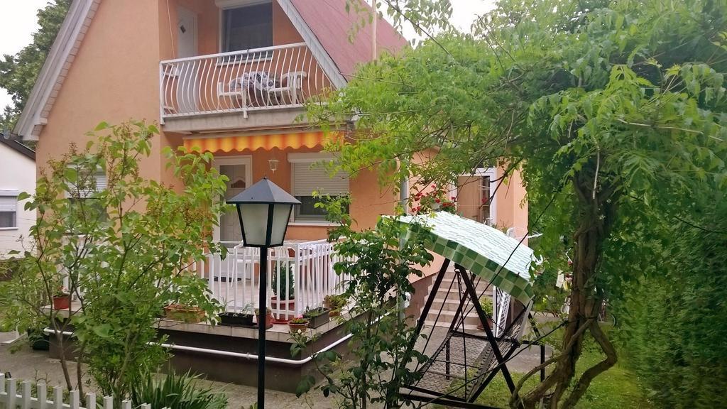 Dora Apartmanhaz Zalakaros Luaran gambar