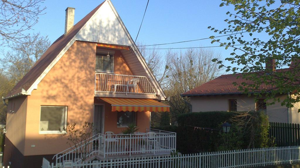 Dora Apartmanhaz Zalakaros Luaran gambar